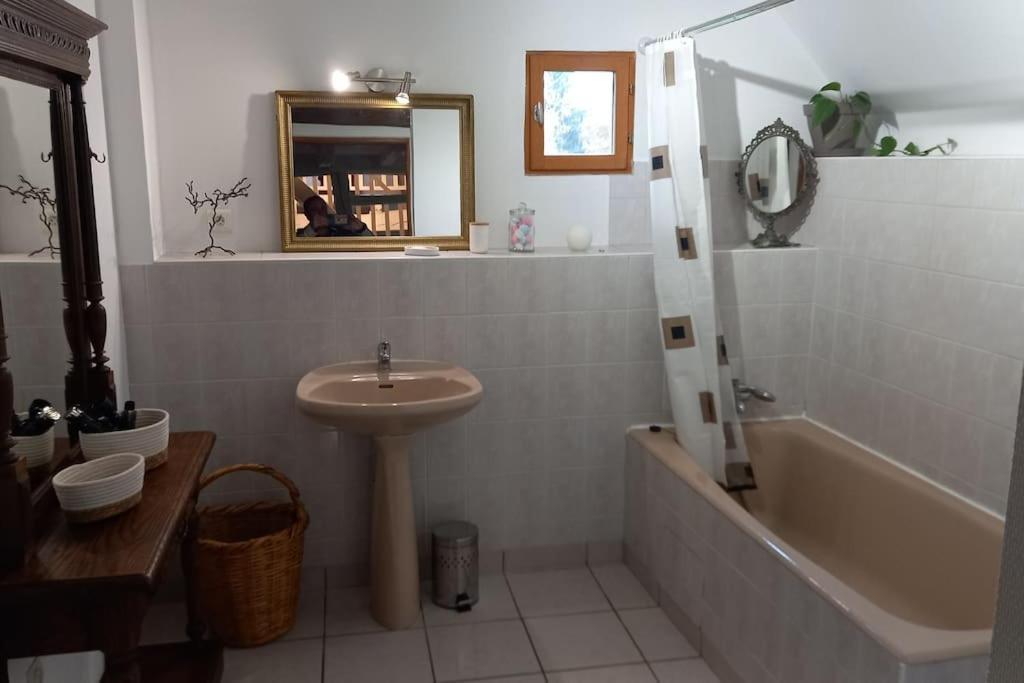 Le Havre De Paix Villa Devay Luaran gambar